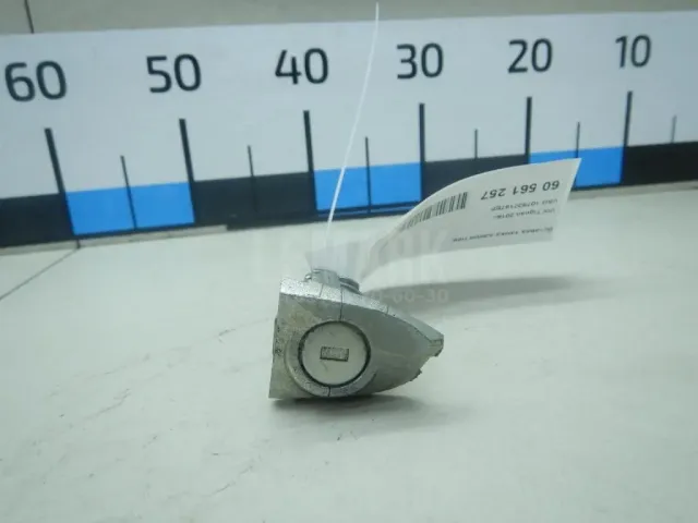 Вставка замка двери лев. для  Chery Amulet (A15) 2006-2012