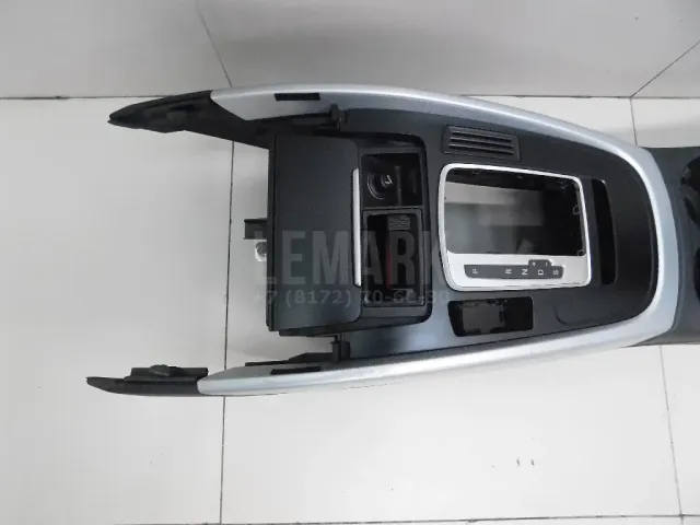 Подлокотник для  Audi A4 [B5] 1994-2001