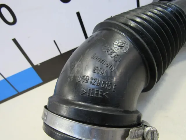 Патрубок воздушного фильтра для  Ford S-MAX 2006-2015