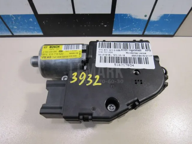 Моторчик люка для  Ford Focus II 2008-2011