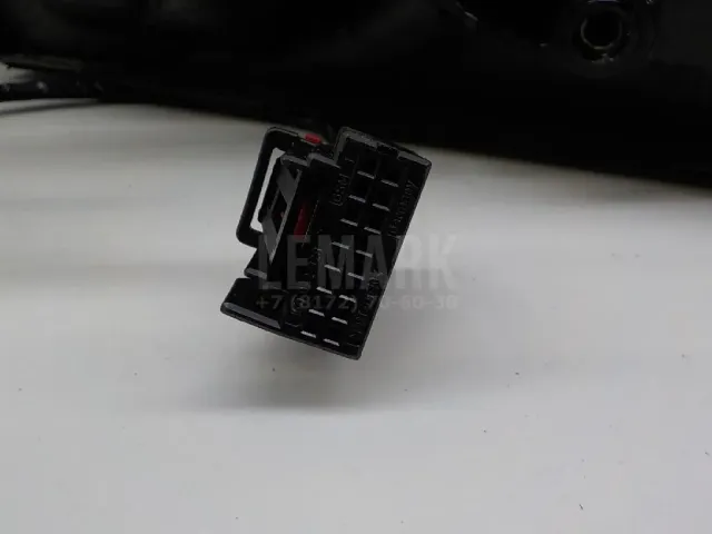Зеркало левое электрическое