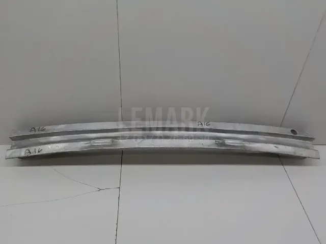 Усилитель заднего бампера