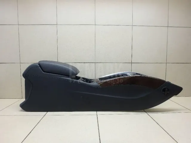 Подлокотник для  Audi Allroad quattro 2000-2005