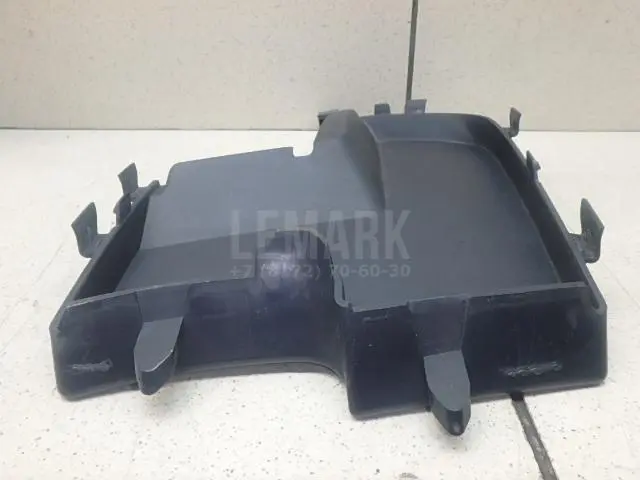 Накладка переднего бампера правая для  Ford Escape EUR 2007-2009