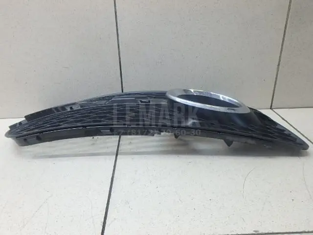 Решетка в бампер левая для  Cadillac SRX 2009-2016