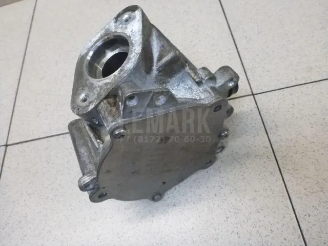 Насос вакуумный