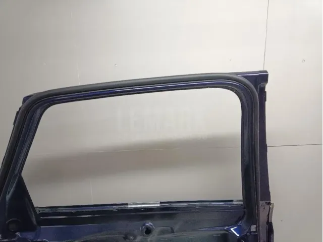 Дверь задняя левая для  Chevrolet Suburban 2006-2014