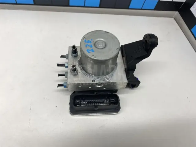 Блок ABS (насос) для  BMW 5-serie G30/G31/F90 2017-2023