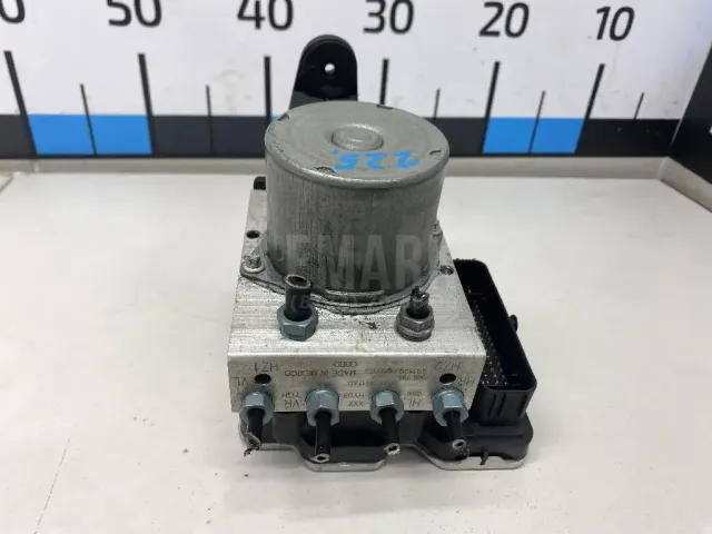 Блок ABS (насос) для  BMW 5-serie G30/G31/F90 2017-2023