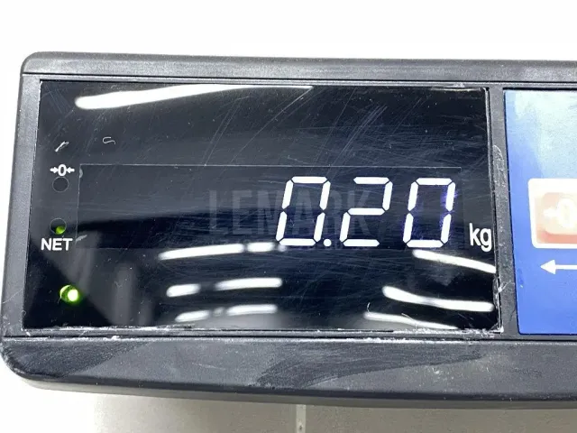 Ответная часть замка капота