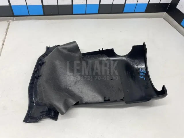 Кожух рулевой колонки верхний для  BMW X5 G05 2018