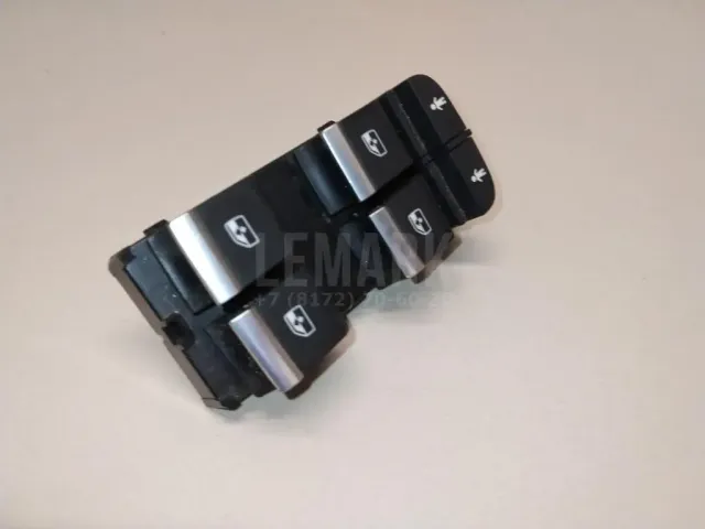 Блок управления стеклоподъемниками для  Audi Allroad quattro 2006-2012