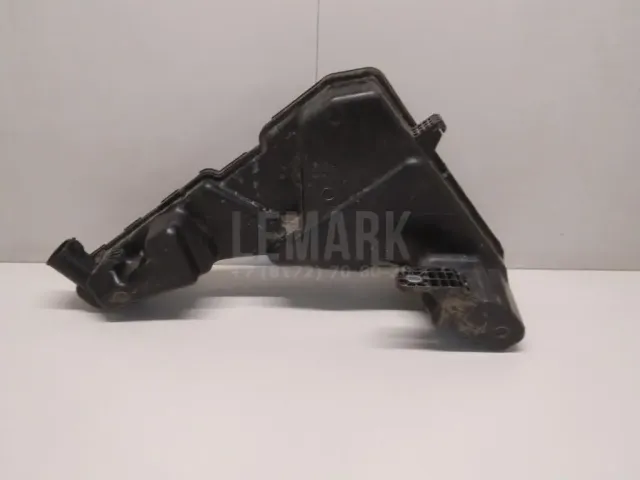 Бачок омывателя лобового стекла для  Ford Mondeo I 1993-1996