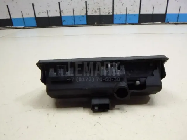 Кнопка открывания багажника для  Audi V8 1988-1994