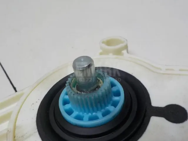 Моторчик стеклоподъемника