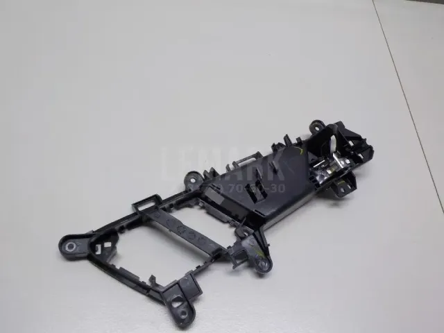 Ручка двери передней внутренняя левая для  BMW X4 F26 2014-2018
