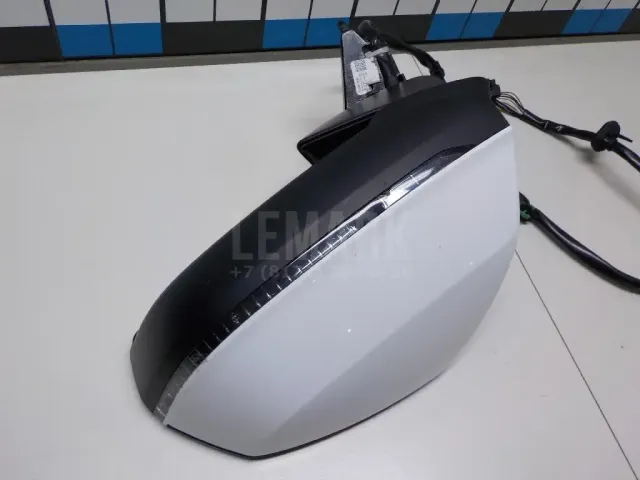 Зеркало левое электрическое