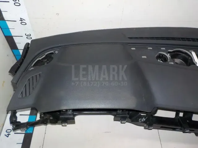 Торпедо для  Audi Q3 (F3N) Sportback 2019