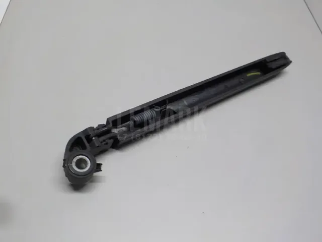 Поводок стеклоочистителя заднего для  Fiat Stilo 2002-2010