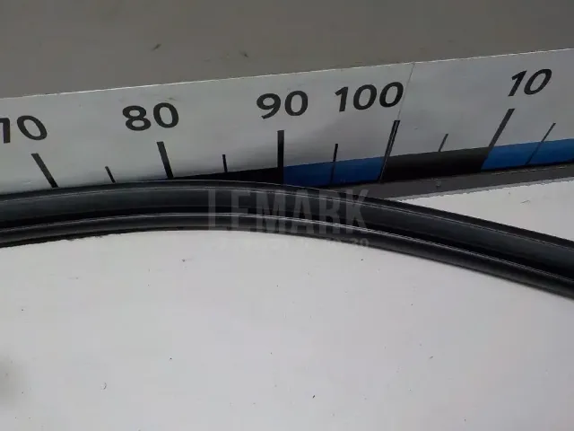 Уплотнитель стекла двери для  BYD Yuan 2021