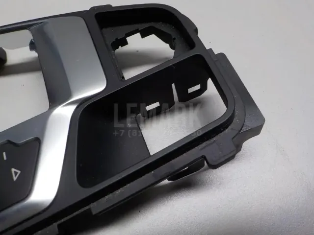 Накладка индикатора переключения передач для  Chevrolet Tracker/Trax 2013
