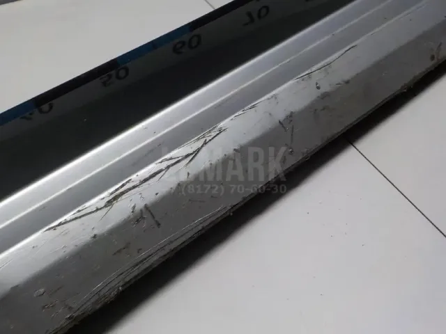 Накладка двери передней левой для  BMW X4 F26 2014-2018