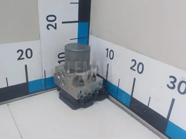 Блок ABS (насос)