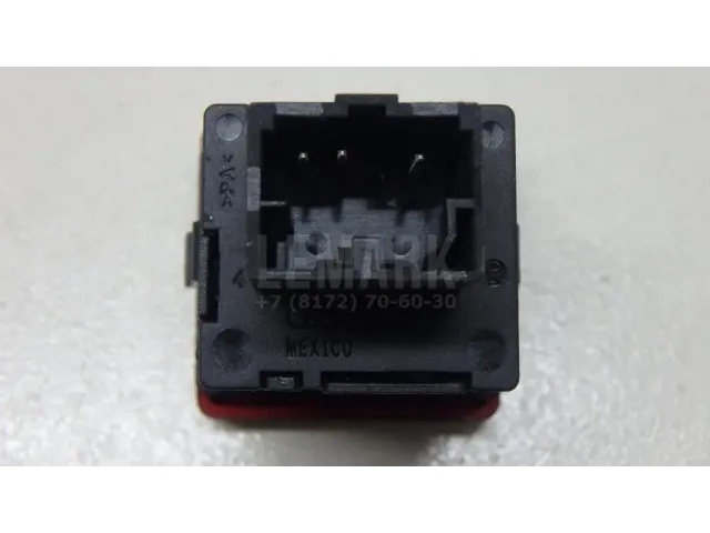 Кнопка аварийной сигнализации для  FAW J5 2004