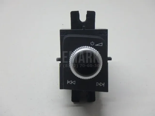 Кнопка многофункциональная для  FAW J5 2004