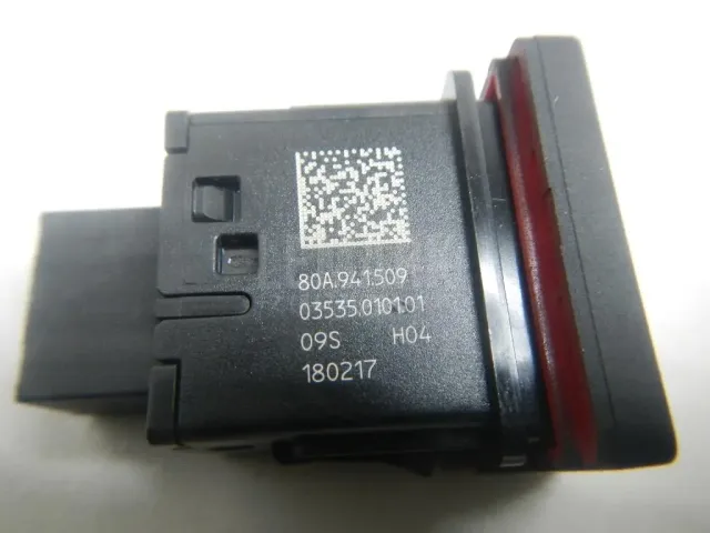 Кнопка аварийной сигнализации для  FAW J5 2004
