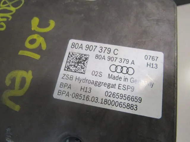Блок ABS (насос) для  Audi A8 [4H] 2010-2017