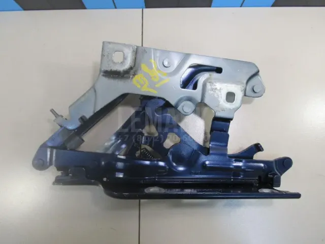 Петля капота правая для  Ford Kuga 2008-2012