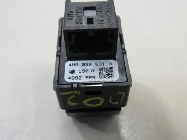 Кнопка открывания багажника для  Chevrolet Evanda 2004-2006