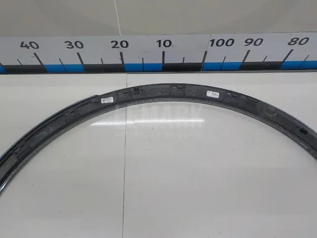 Накладка заднего крыла правого для  Ford Kuga 2008-2012