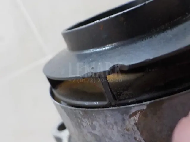 Насос водяной (помпа) для  Audi V8 1988-1994