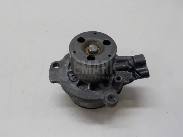 Насос водяной (помпа) для  Audi V8 1988-1994