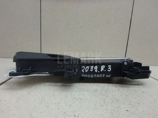 Ручка двери задней внутренняя правая для  BYD Flyer 2005-2008