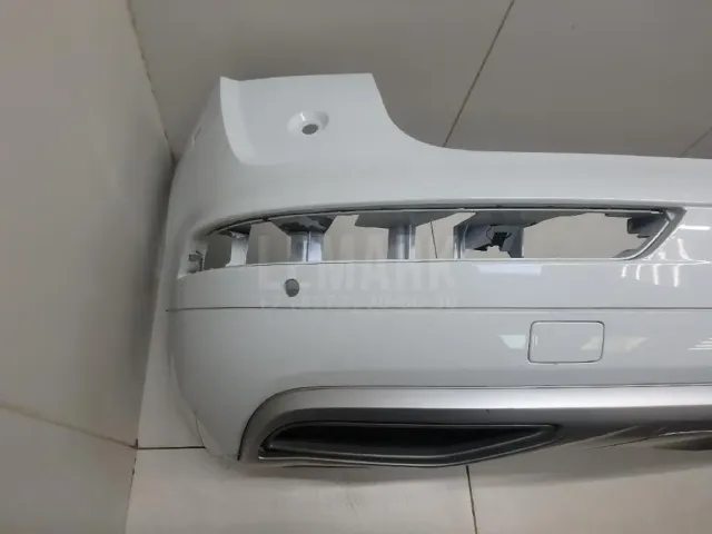 Бампер задний для  Aston Martin DB9 2003-2016