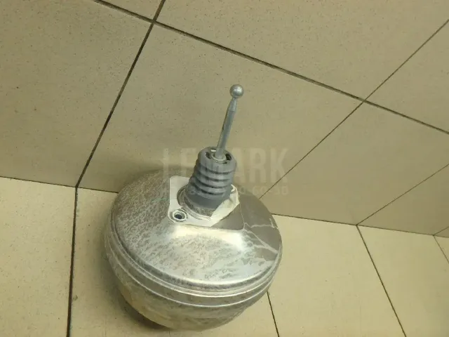 Усилитель тормозов вакуумный
