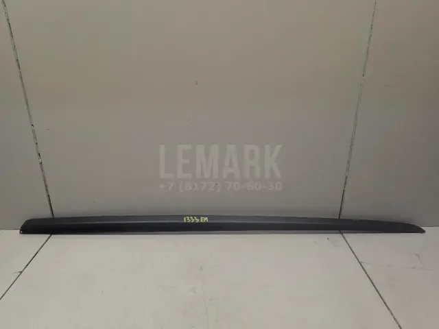 Молдинг лобового стекла для  Chevrolet Suburban 2014-2020