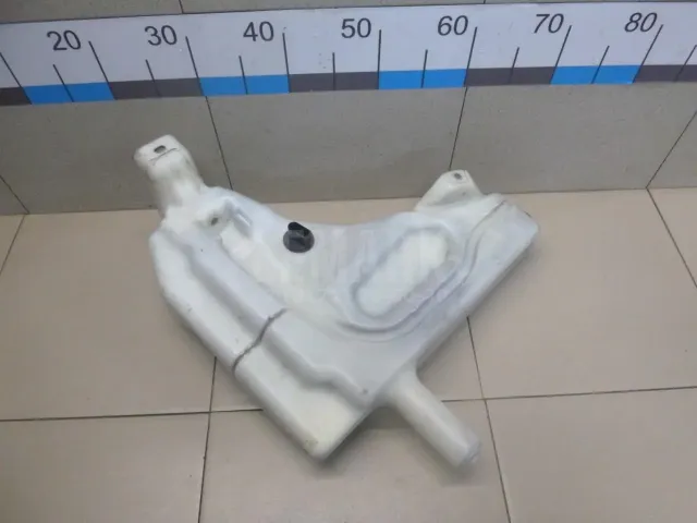 Бачок омывателя лобового стекла