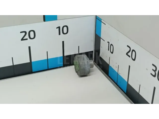 Демпфер двигателя