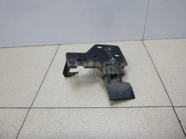Крючок капота для  Ford Mondeo V 2015-2022