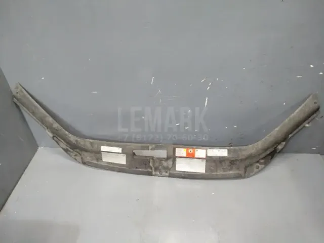 Кожух замка капота для  Audi A4 [B8] Allroad 2009-2015