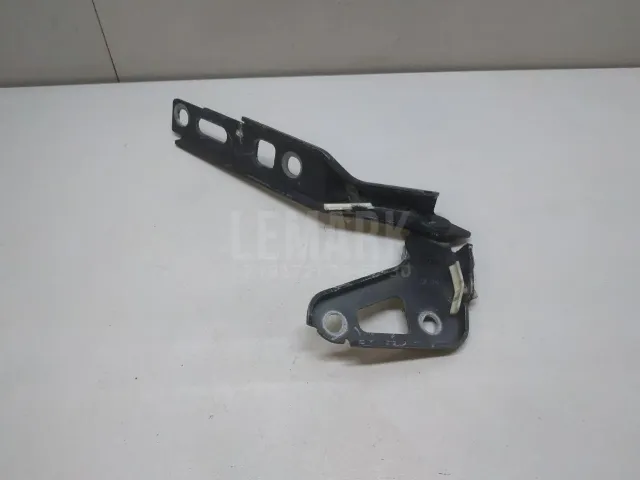 Петля капота правая для  Audi Q3 (8U) 2012-2018