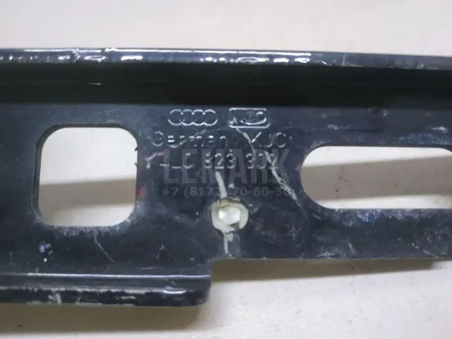 Петля капота правая для  Audi Q3 (8U) 2012-2018