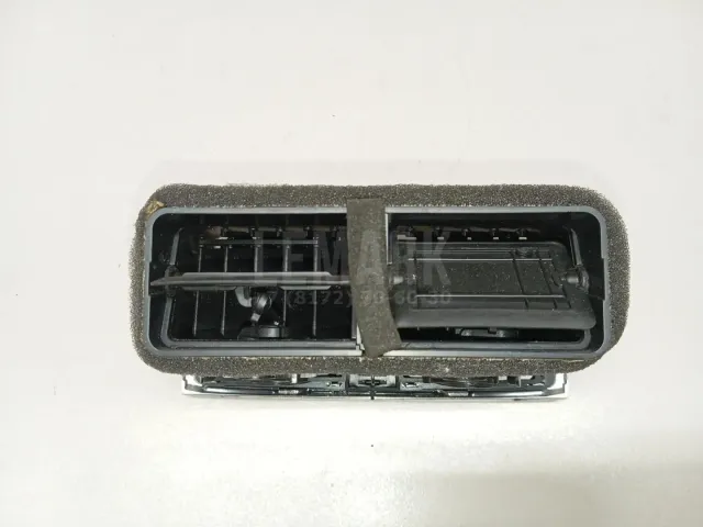 Дефлектор воздушный для  Cadillac Escalade II 2000-2006