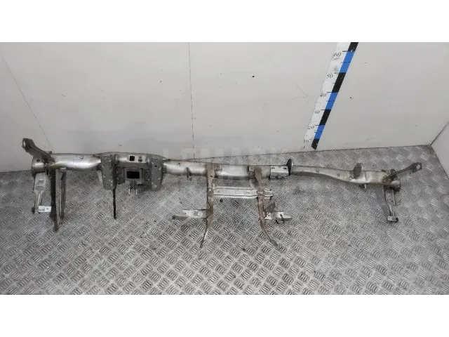 Усилитель торпедо для  Ford Kuga 2008-2012