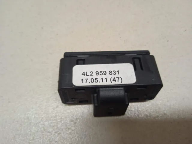 Кнопка открывания багажника для  Ford KA 1996-2008