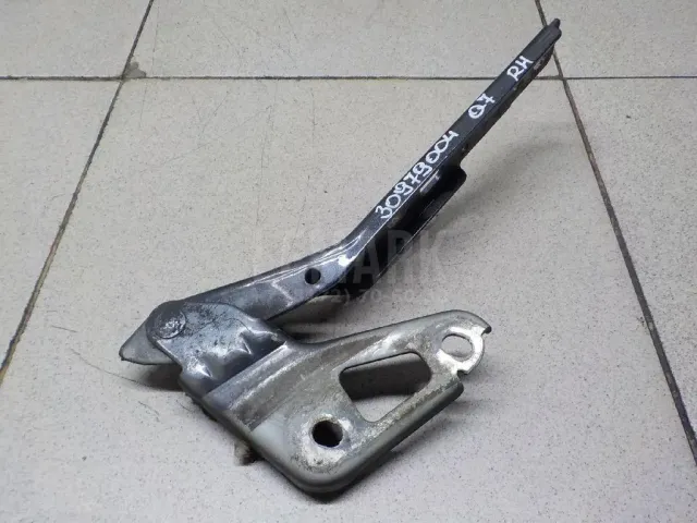Петля капота правая для  Audi A3 (8L1) 1996-2003